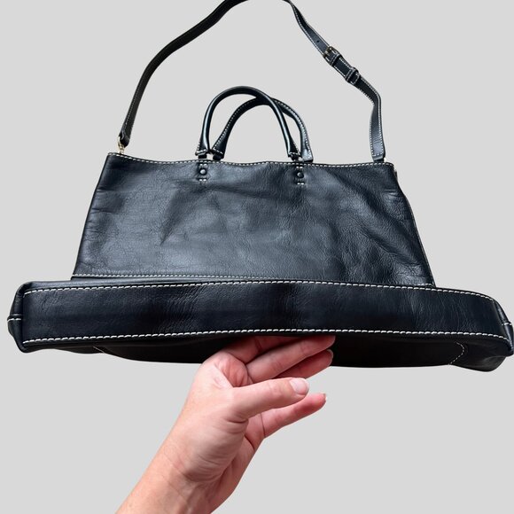 Agnes B. Black Leather Crossbody Tote Bag with Contrast Stitching - Picture 5 of 9